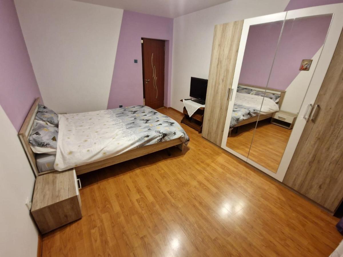 Ferienwohnung Apartament Victoria Târgu Jiu Exterior foto